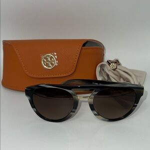Tory Burch Black and Gray Sunglasses